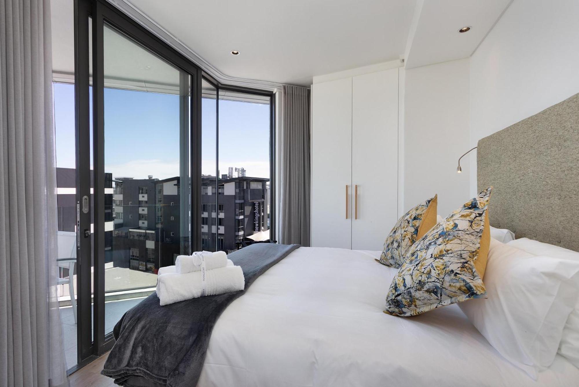 The Cosmo Luxury Suites By Totalstay Kapstaden Exteriör bild