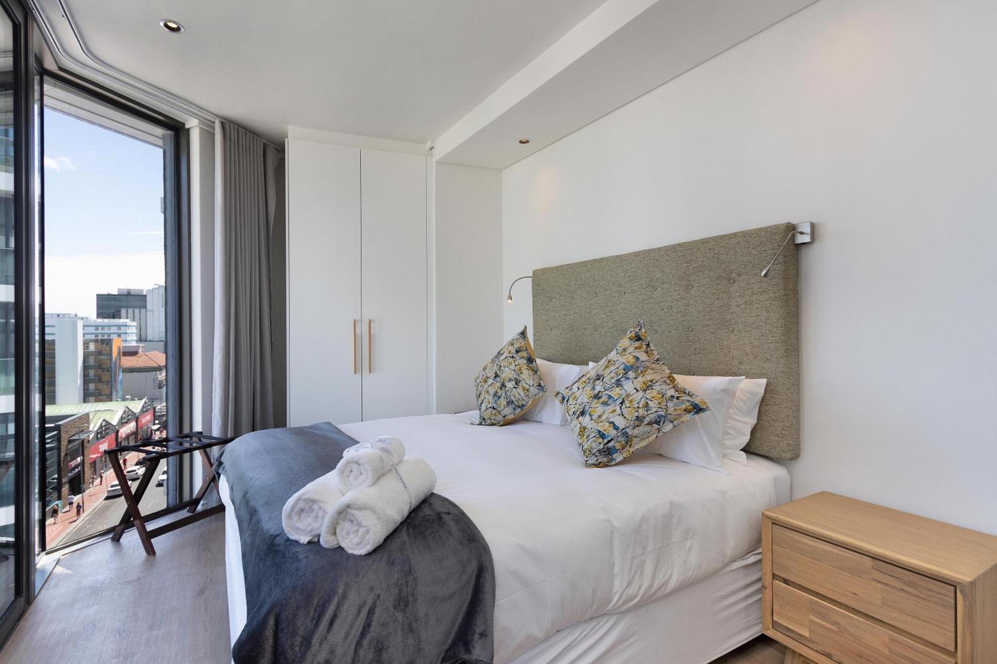 The Cosmo Luxury Suites By Totalstay Kapstaden Exteriör bild